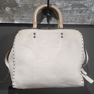 Coach 1941 Rogue 31 Glovetanned Ivory Chalk Pebble Leather with Tea Rose…